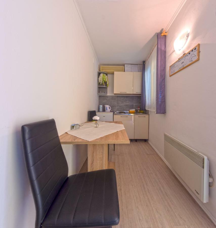Apartment Nino Skradin Exterior photo